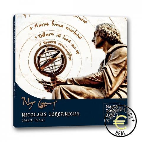 MALTA 2023 9 VALORES, 8 DE LA SERIE + 1 CONMEMORATIVAS 2 EUROS "550º ANV. NICOLAS COPERNICO" CARTERA BU - EUROSET.