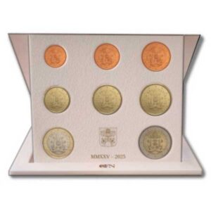 VATICANO 2025 CARTERA 8 VALORES KMS CALIDAD BU - ESCUDO DE FRANCISCO I - EN CARTERA OFICIAL - EUROSET.